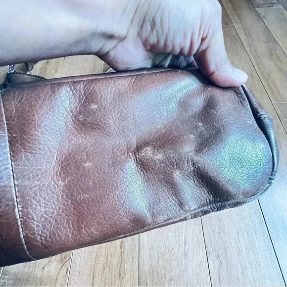 BANANA REPUBLIC BROWN PEBBLED THICK LEATHER SHOULDER  BAG - Picture 6 of 17